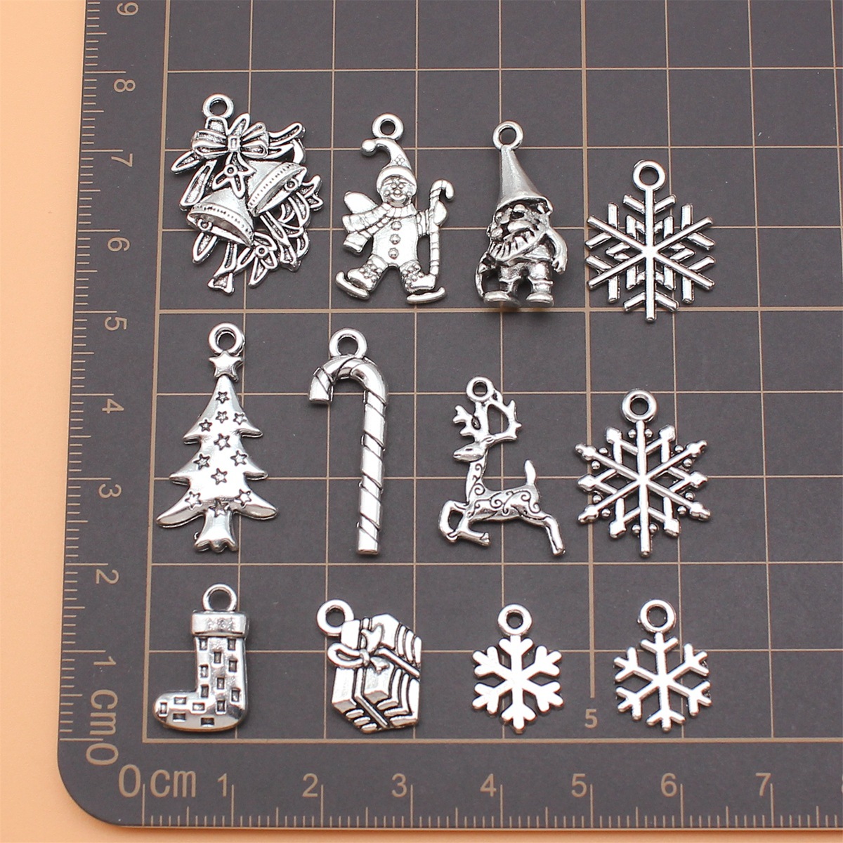 12 шт. античное серебро Цвет Р – обзор и цена Vintage Collectible Santa
